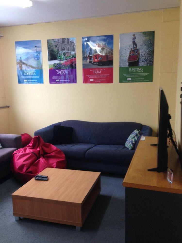 Hostel Point Break Backpackers