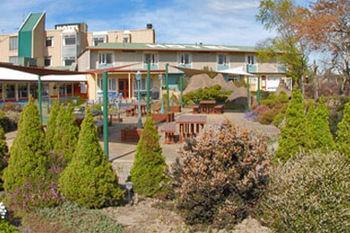 Hotel Equestrian Christchurch