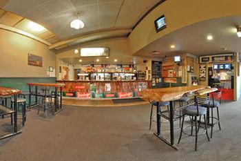 Hotel Equestrian 3*