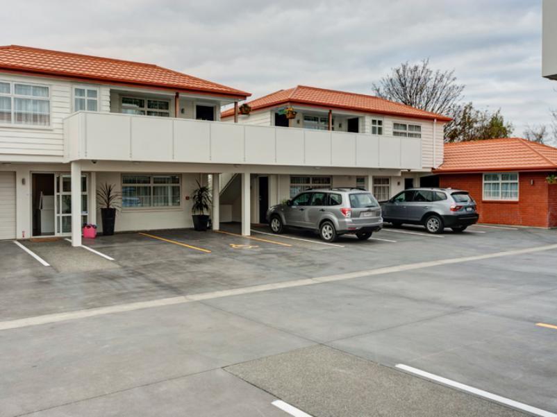 315 Riccarton 4* Christchurch