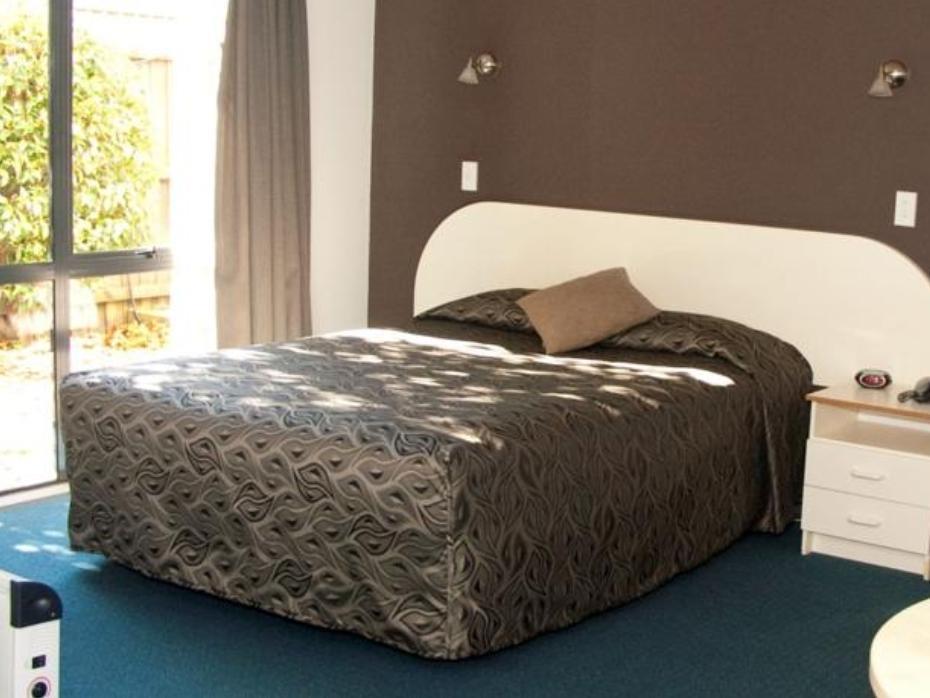 Annabelle Court 4*