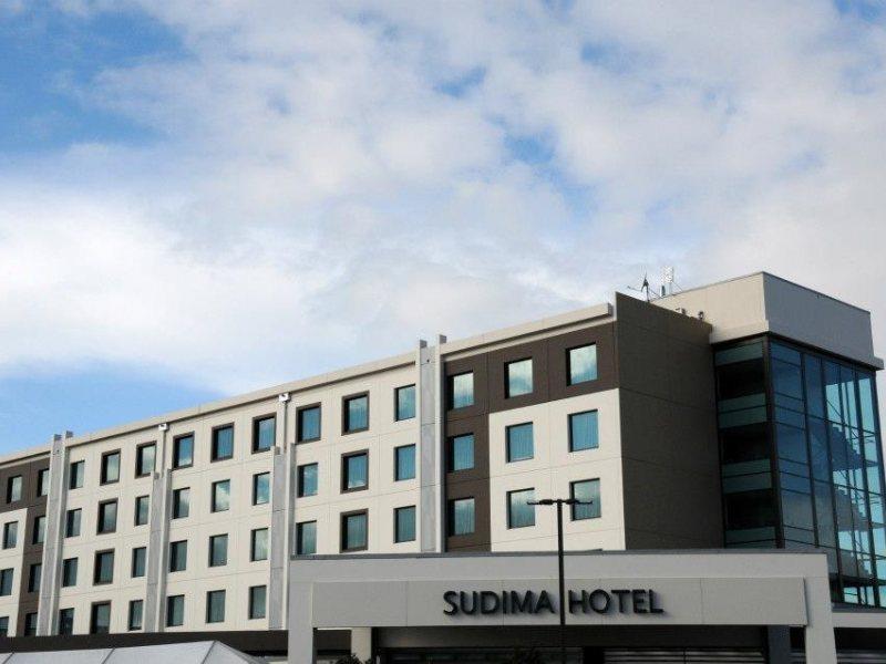 Sudima Airport Hotel 4*