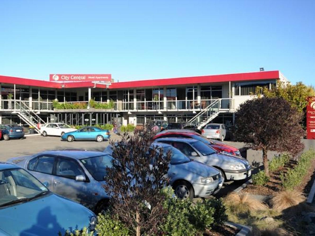 City Central Motel Apartments 4*