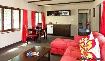 Camelot Motor 4* Christchurch