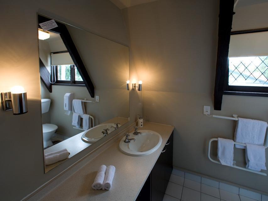 Camelot Motor Motel Christchurch