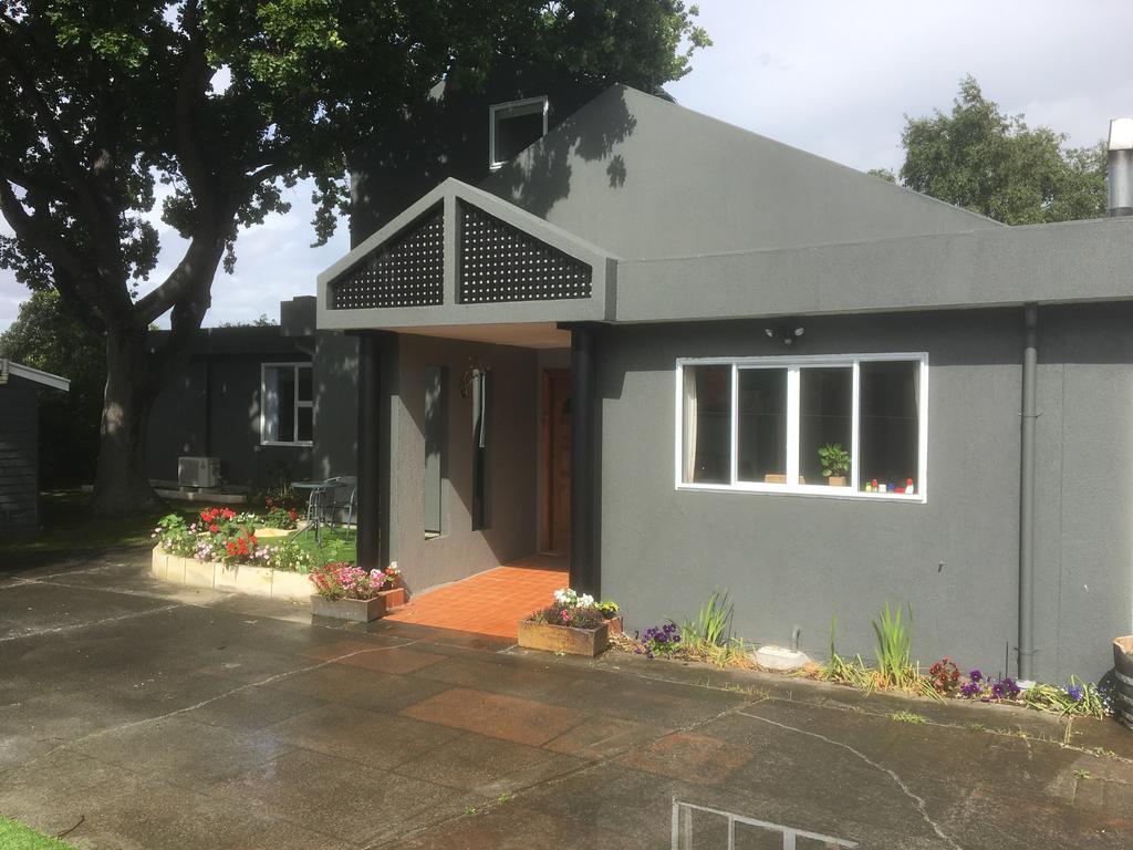 Sandy Feet Guest house 3*