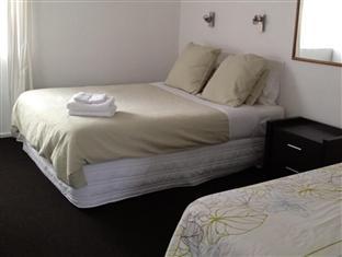 Achilles 3* Christchurch