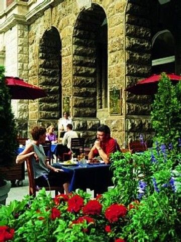 Adina Heritage Hotel 4*