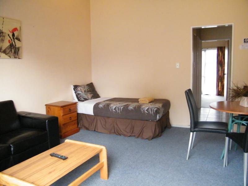 Abbey Motor Motel 3*