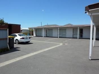 Hotel Racecourse Backpackers 2*