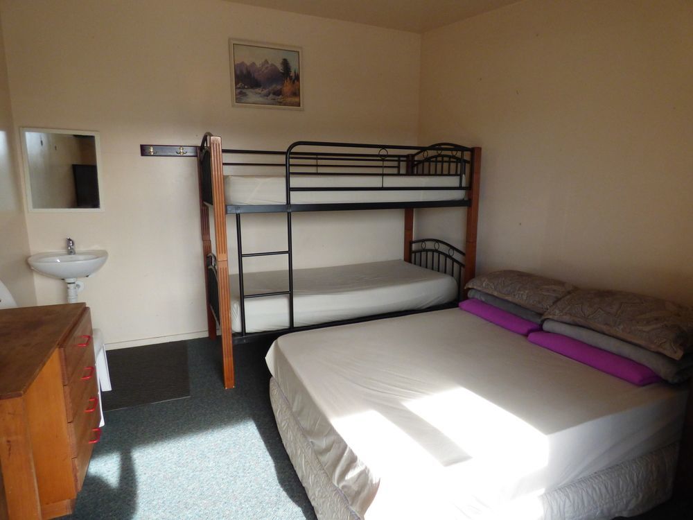 Racecourse Backpackers Christchurch