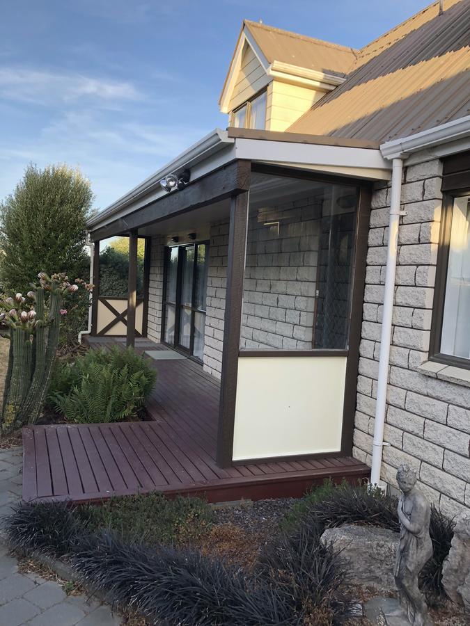 West Homestay