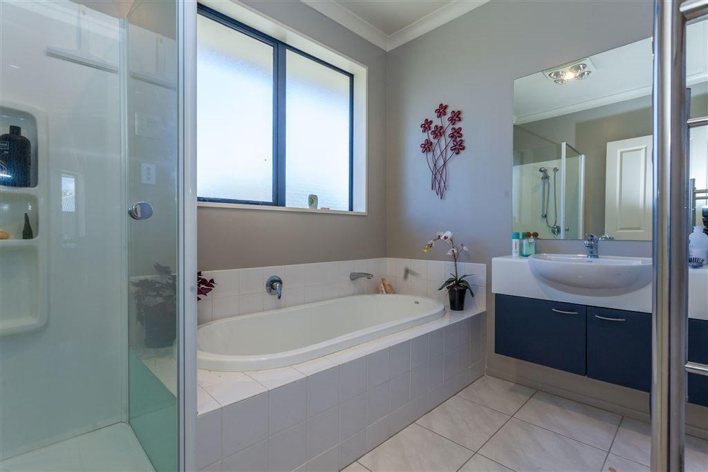 Perfect Home, Stunning Gardens - Aidanfield Gardens Bellissimo Holiday home *