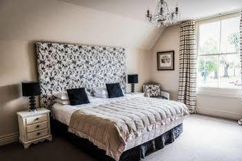 Bed & Breakfast The Grange B&B Christchurch