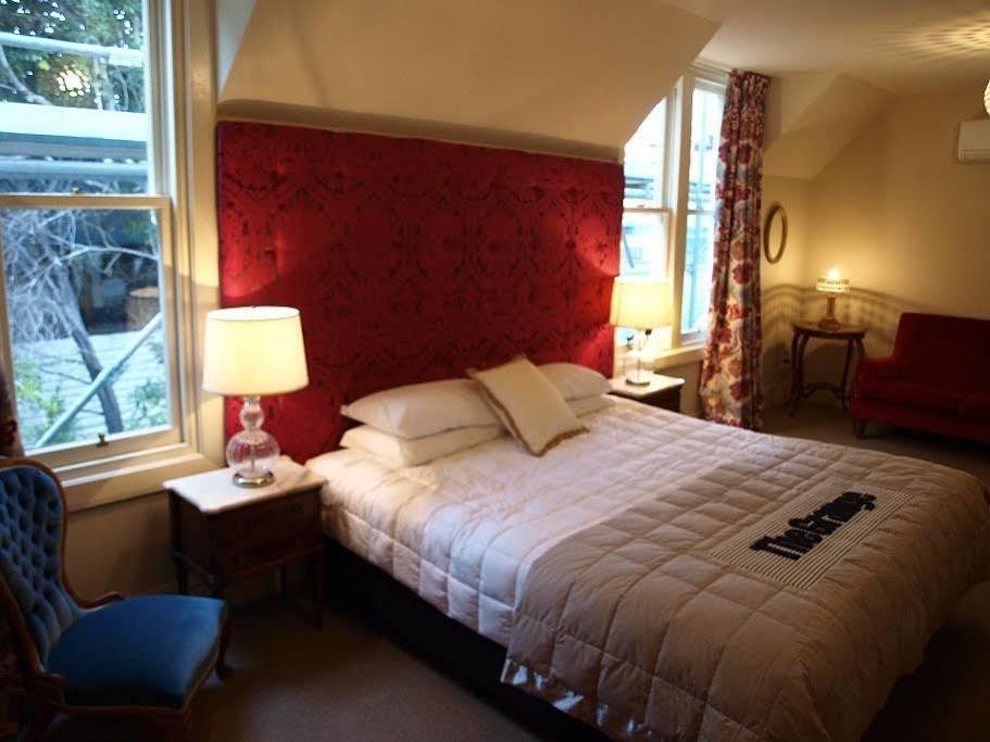 The Grange B&B Bed & Breakfast Christchurch