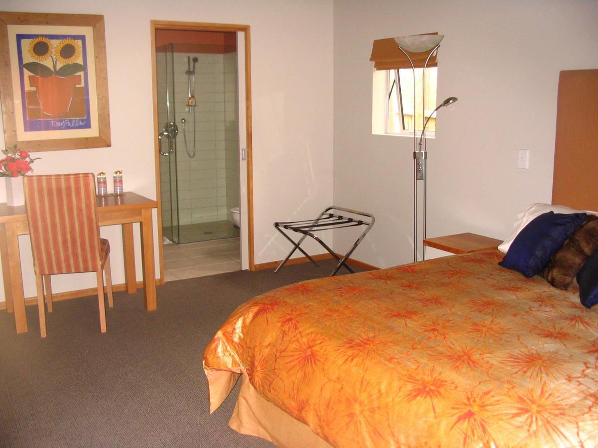 Onuku 4* Christchurch