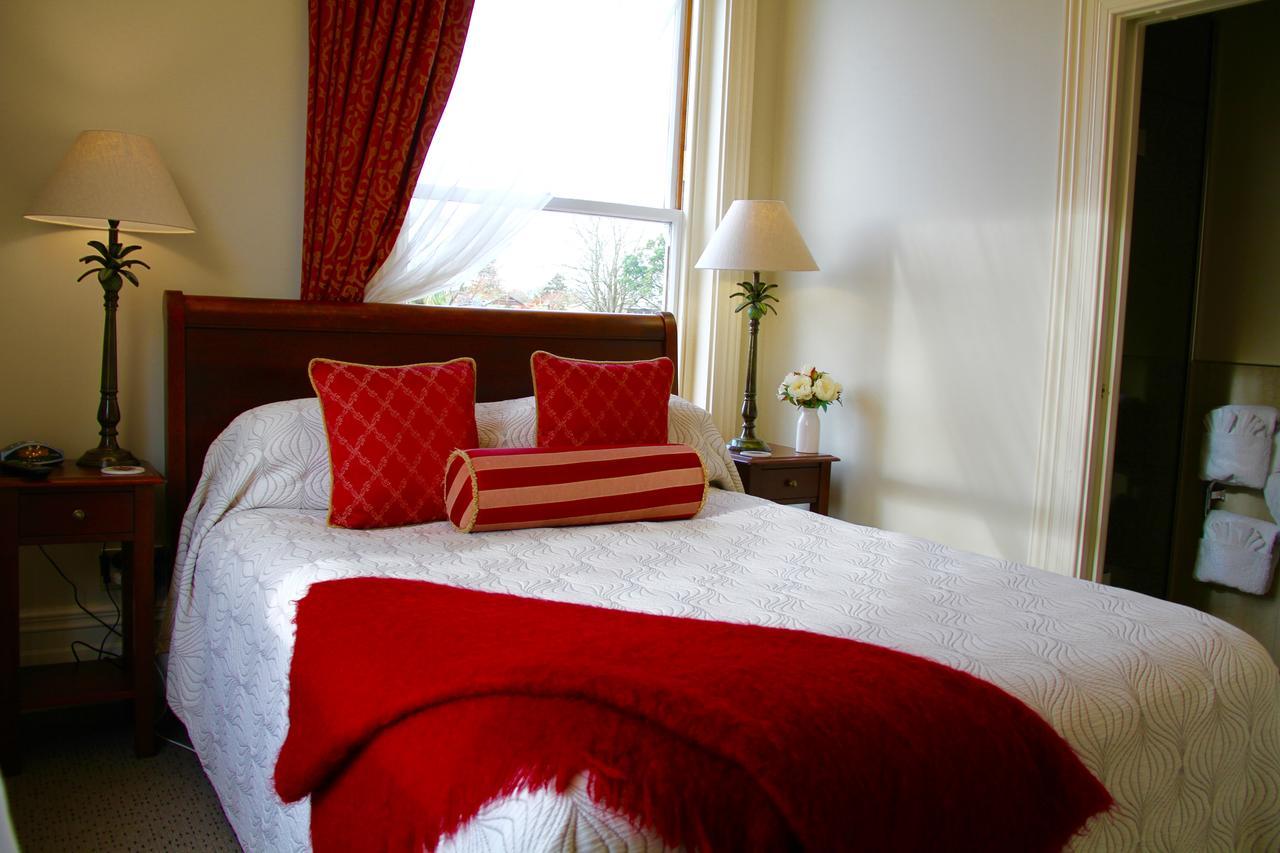 Merivale Manor Hotel 4*