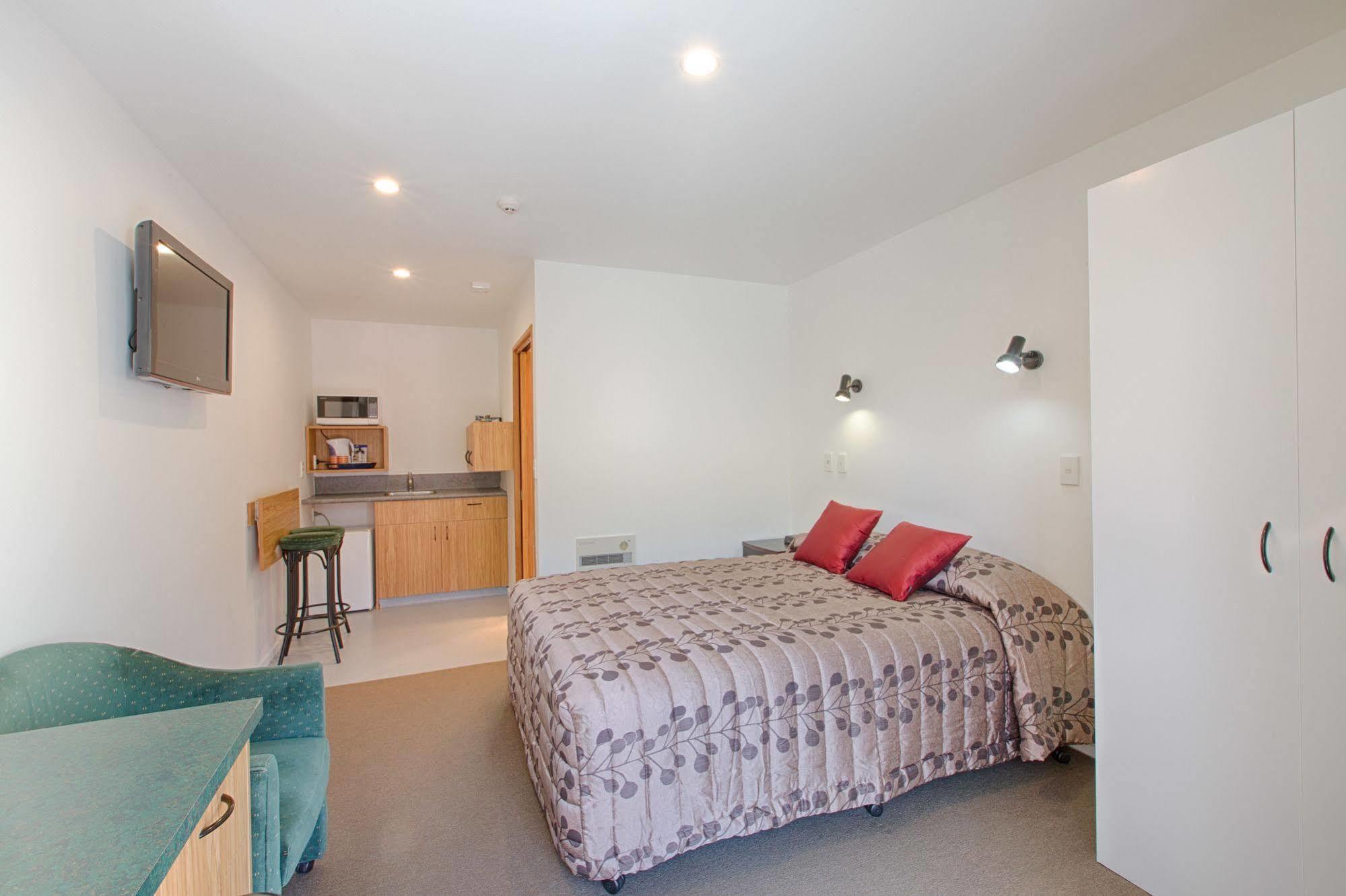 Bella Vista & 4* Christchurch