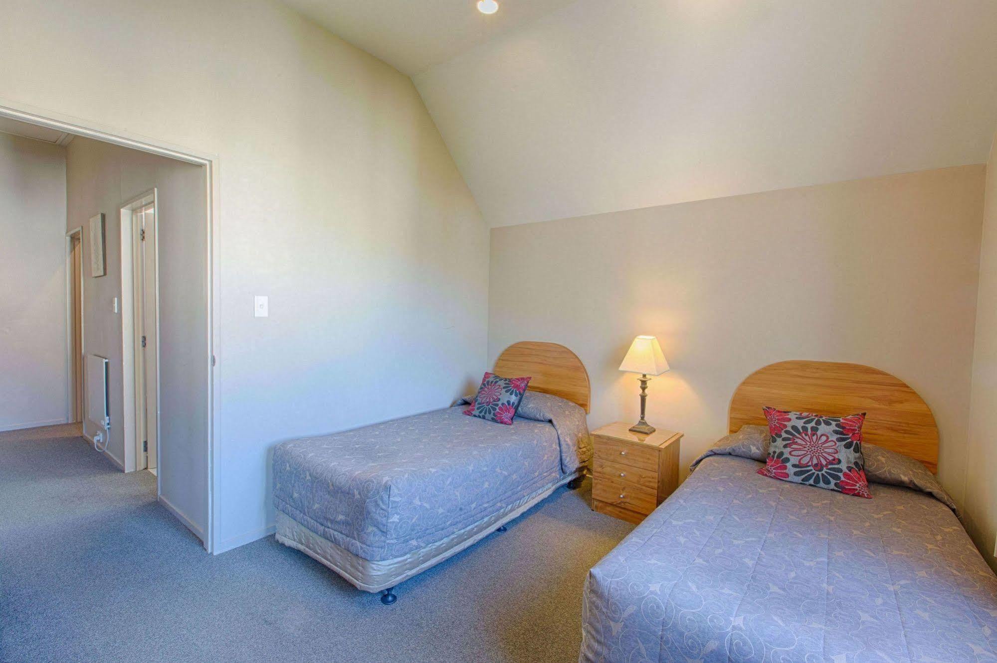 Bella Vista & 4* Christchurch
