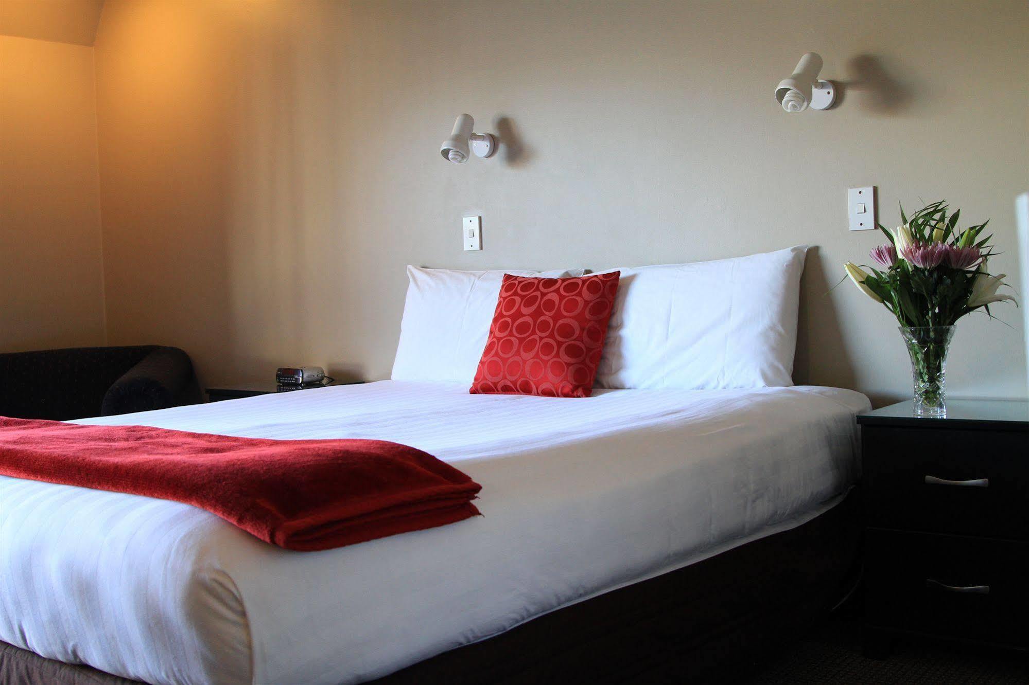 Motel 136 On Bealey 3*