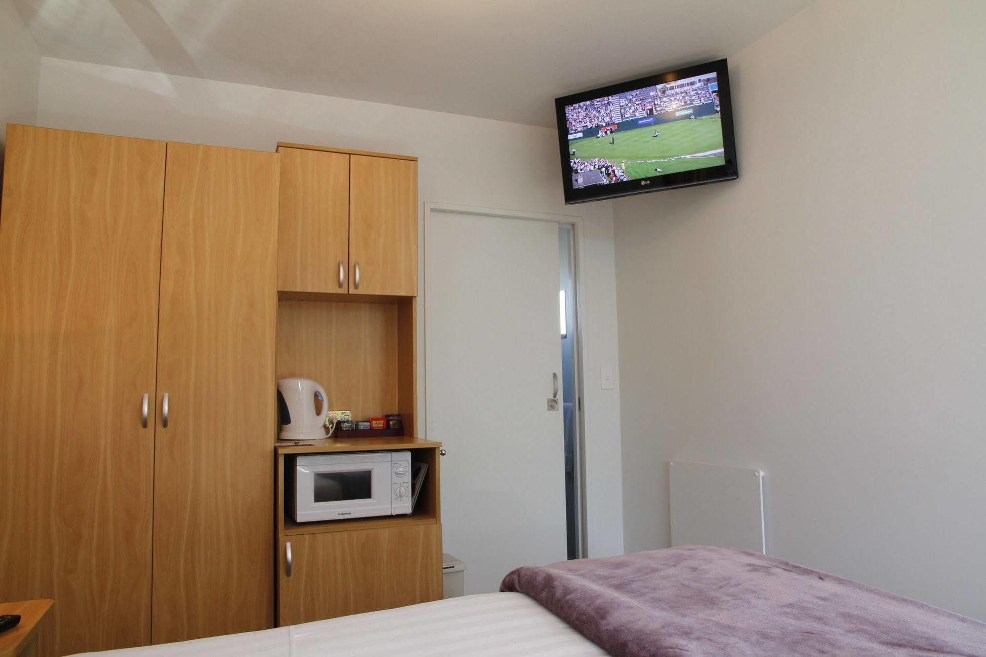 Addington 3* Christchurch