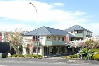 Park Motor Motel 4*