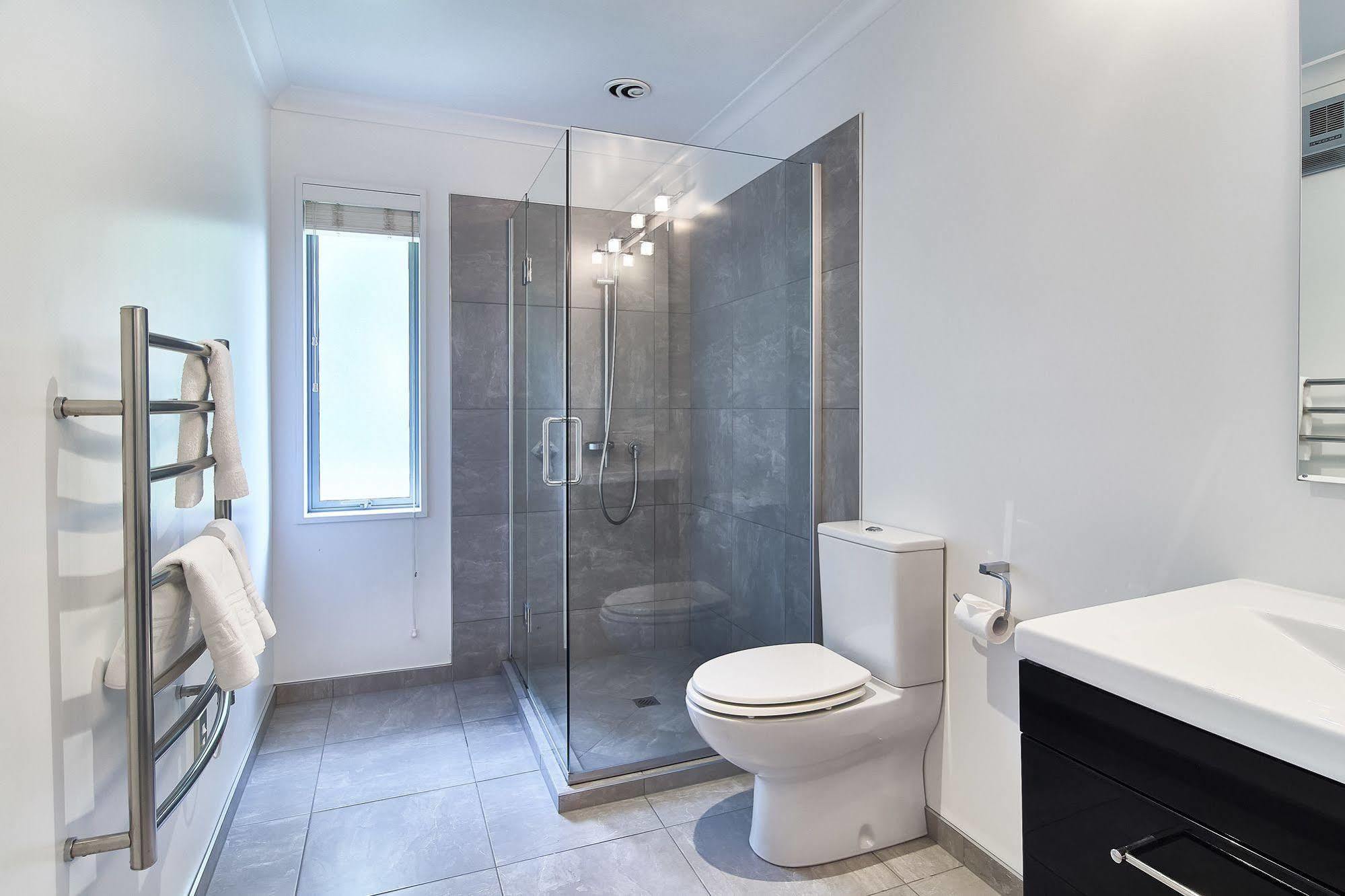 Ilam Villa - Christchurch Holiday Homes * Christchurch