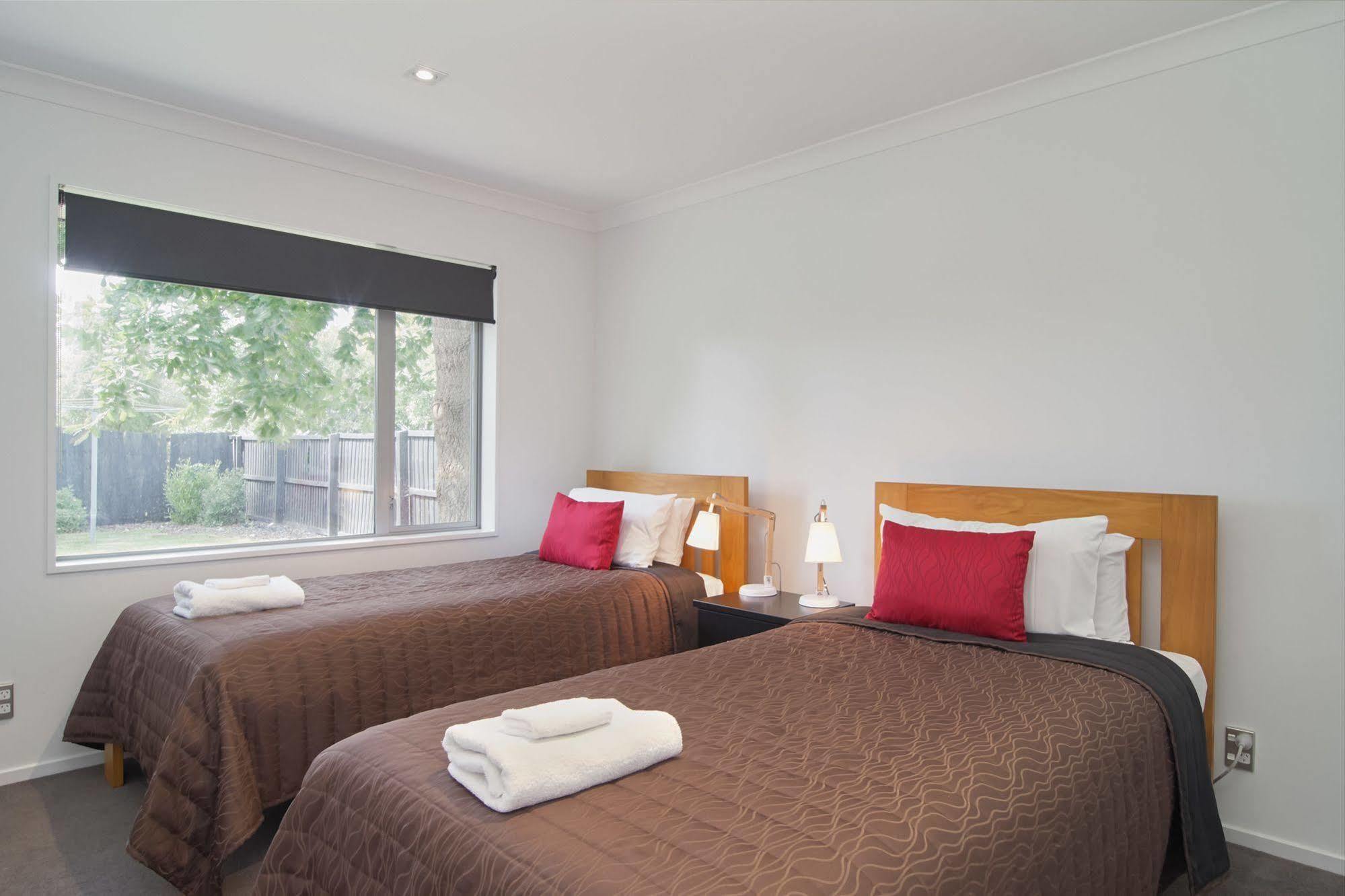 Holiday home Ilam Villa - Christchurch Holiday Homes *