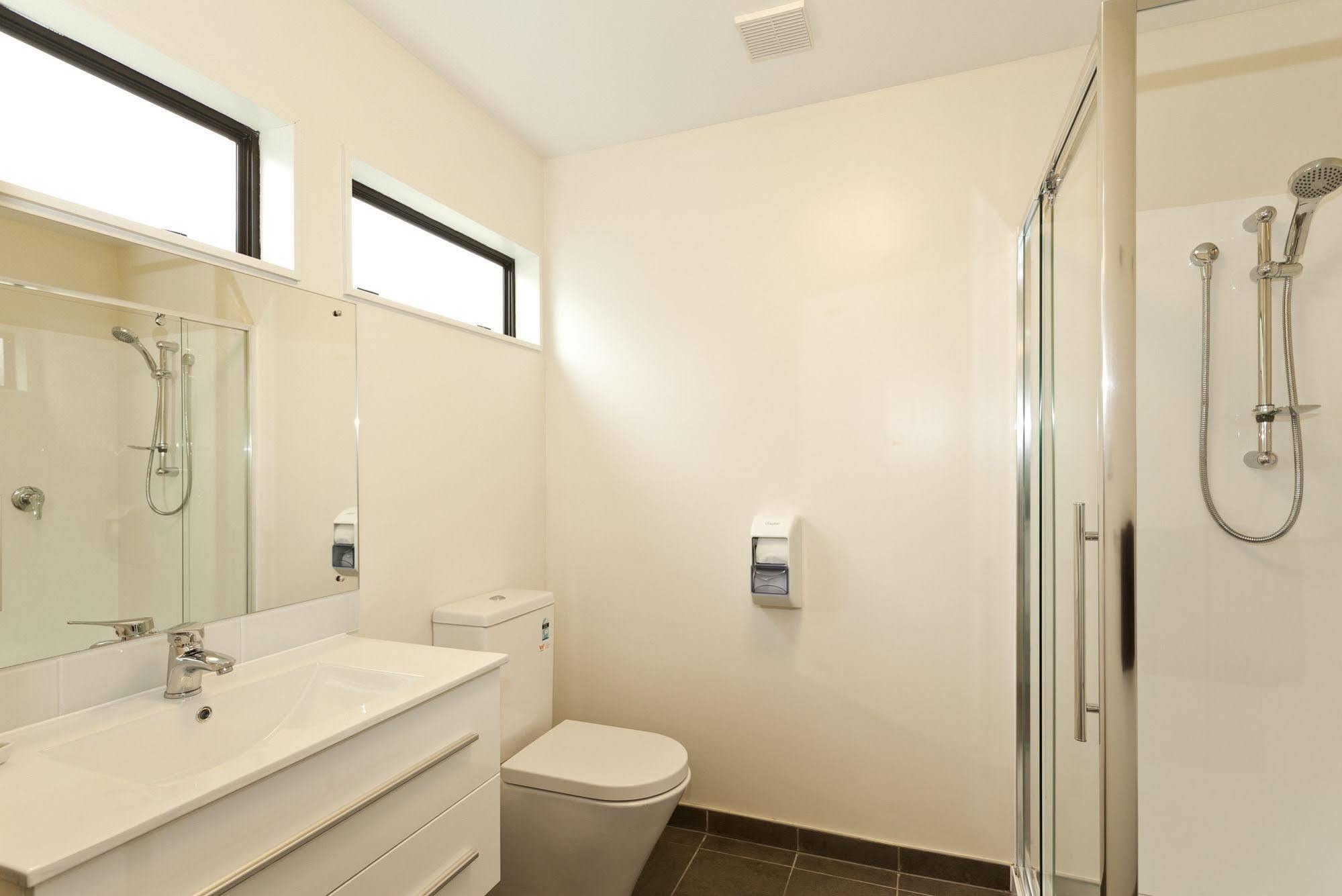 Gothic Heights Motel 4*