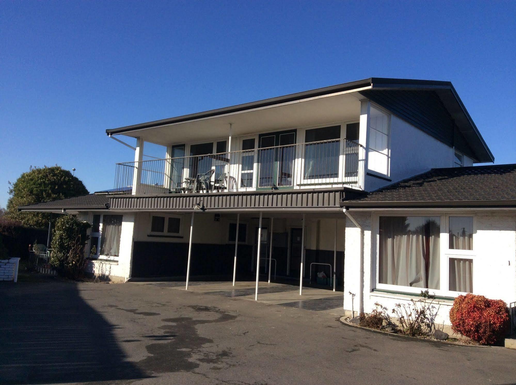 Belle Bonne 3* Christchurch
