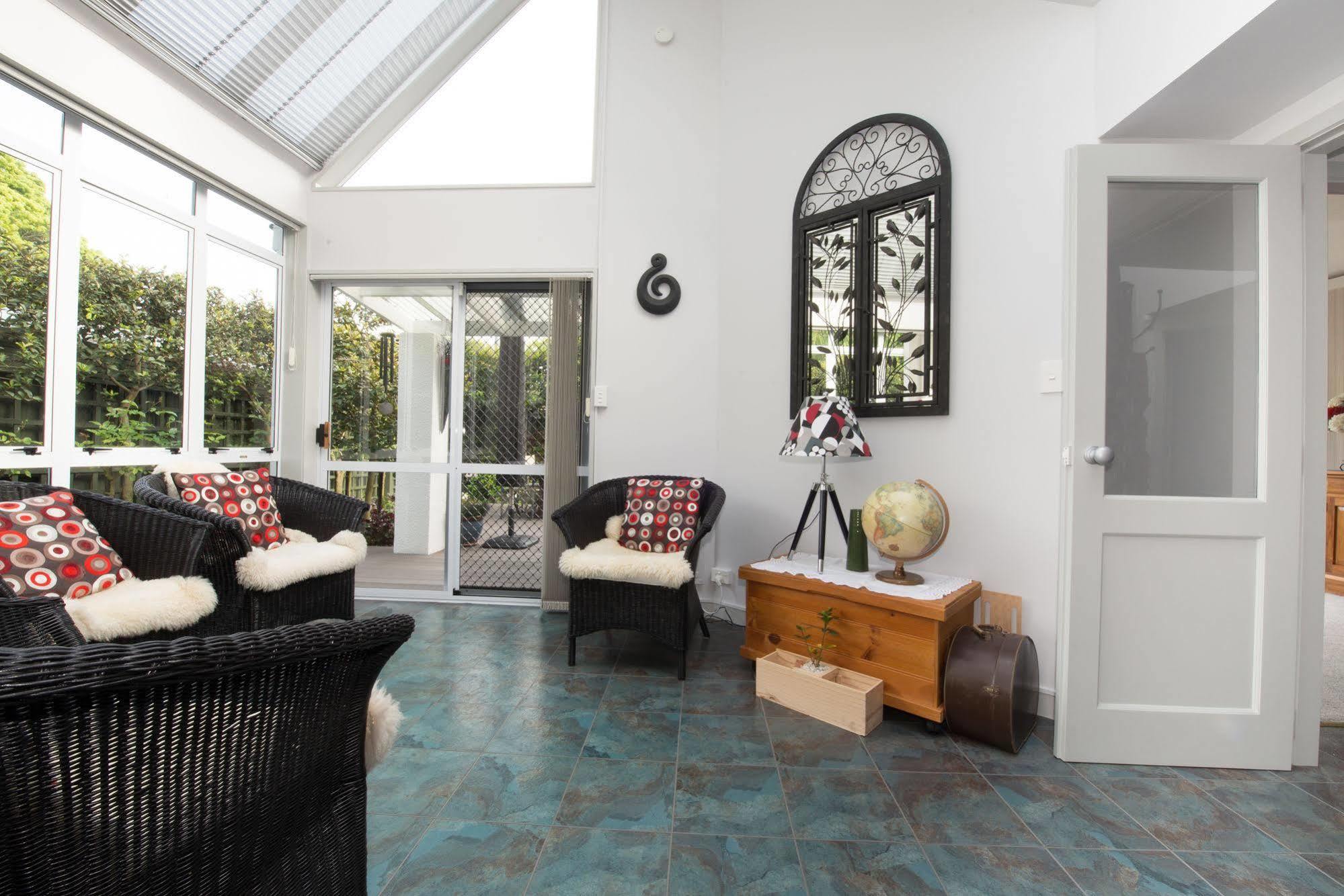 Finlay Banks Boutique Bed & Breakfast Christchurch