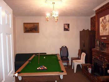 Racecourse Backpackers Hotel