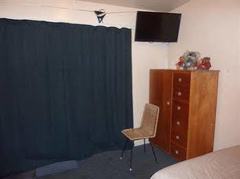 Racecourse Backpackers Hotel Christchurch
