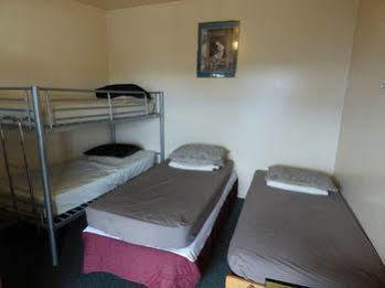 Racecourse Backpackers