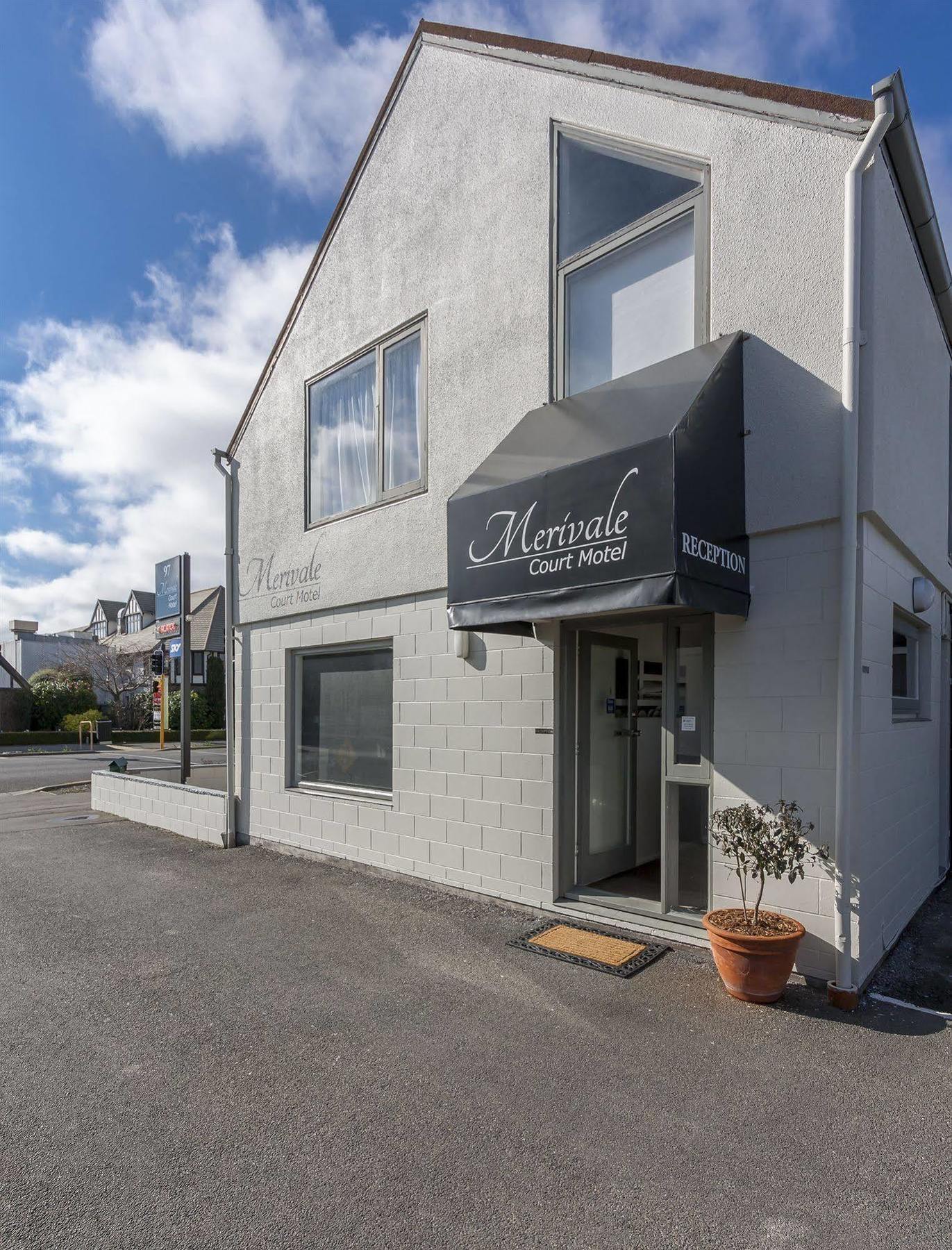 Merivale Court & Christchurch