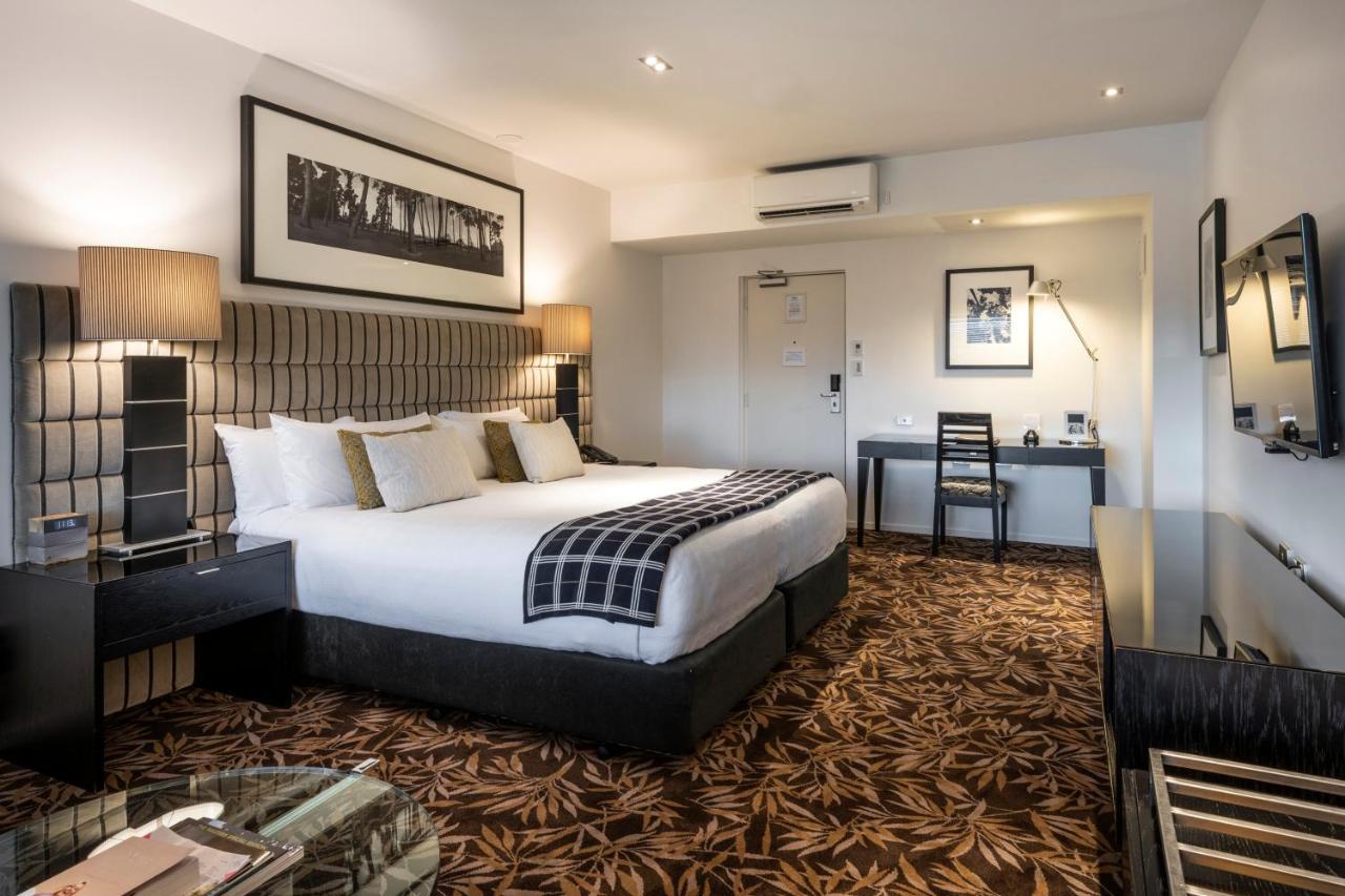 The George 5*