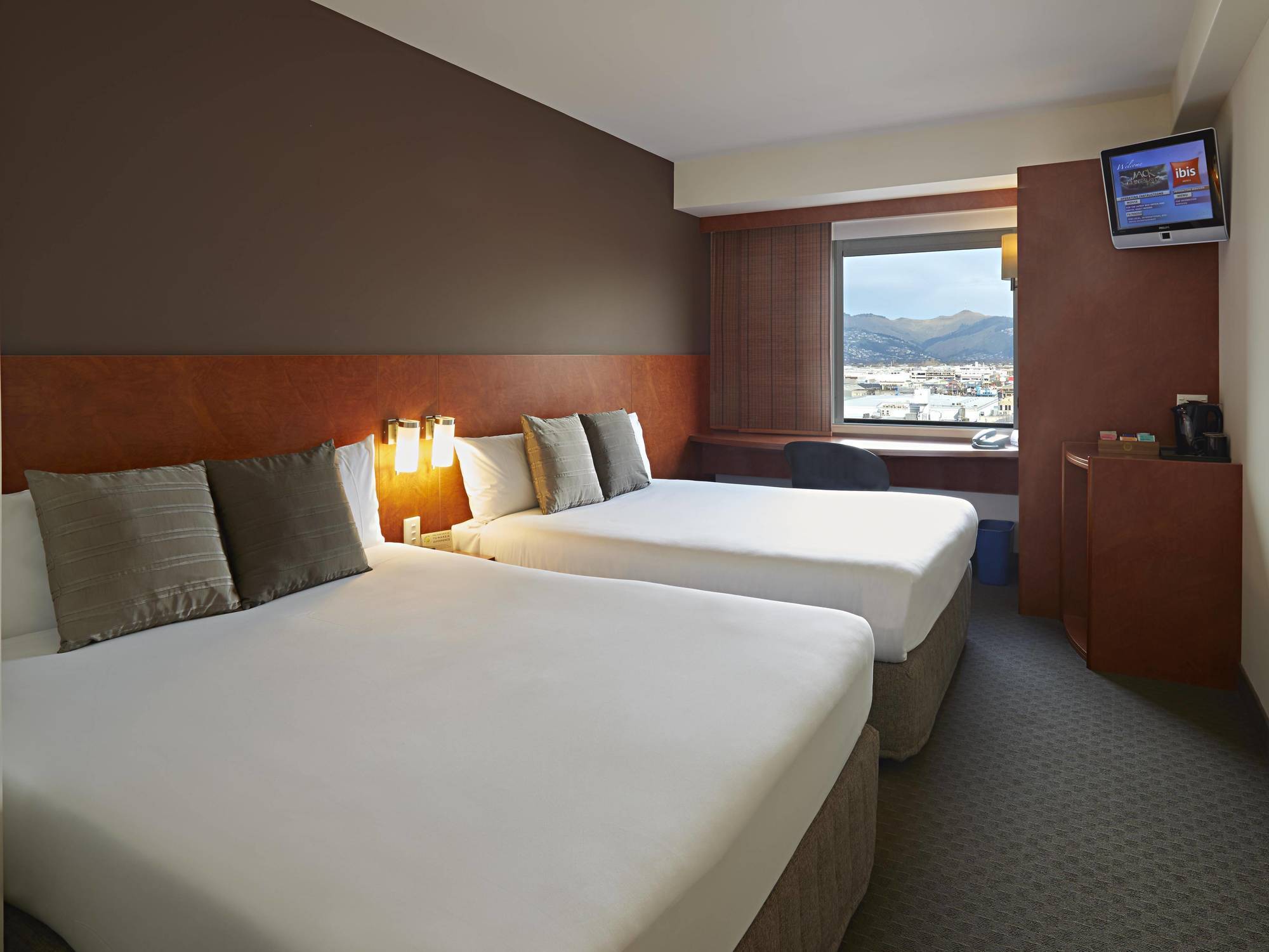 Ibis Hotel 3*