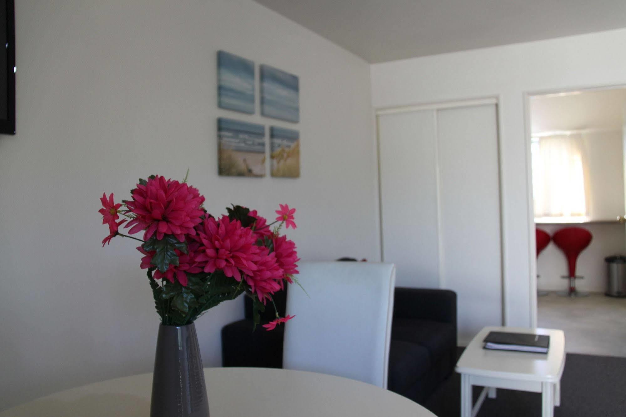 Alcala Motor Motel 4*