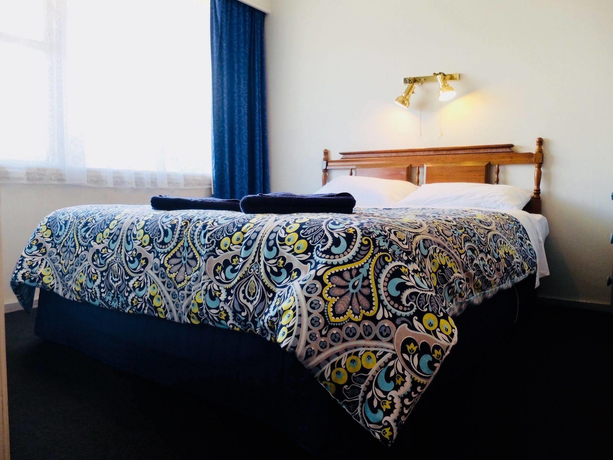 Motel Ilam 2*