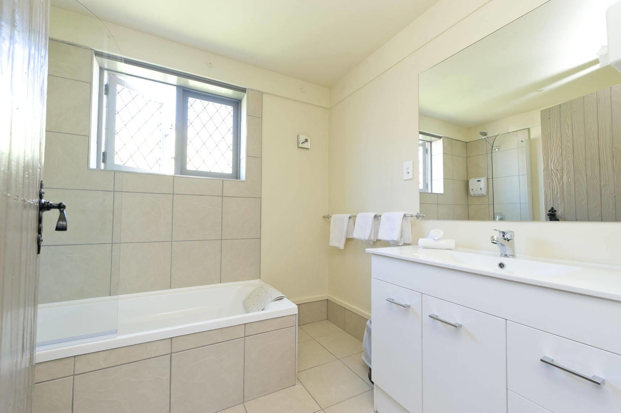 Motel Camelot Motor 4*