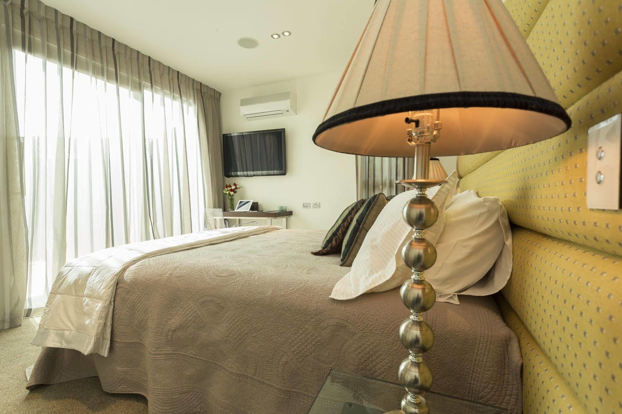 The Establishment Boutique Bed & Breakfast Christchurch