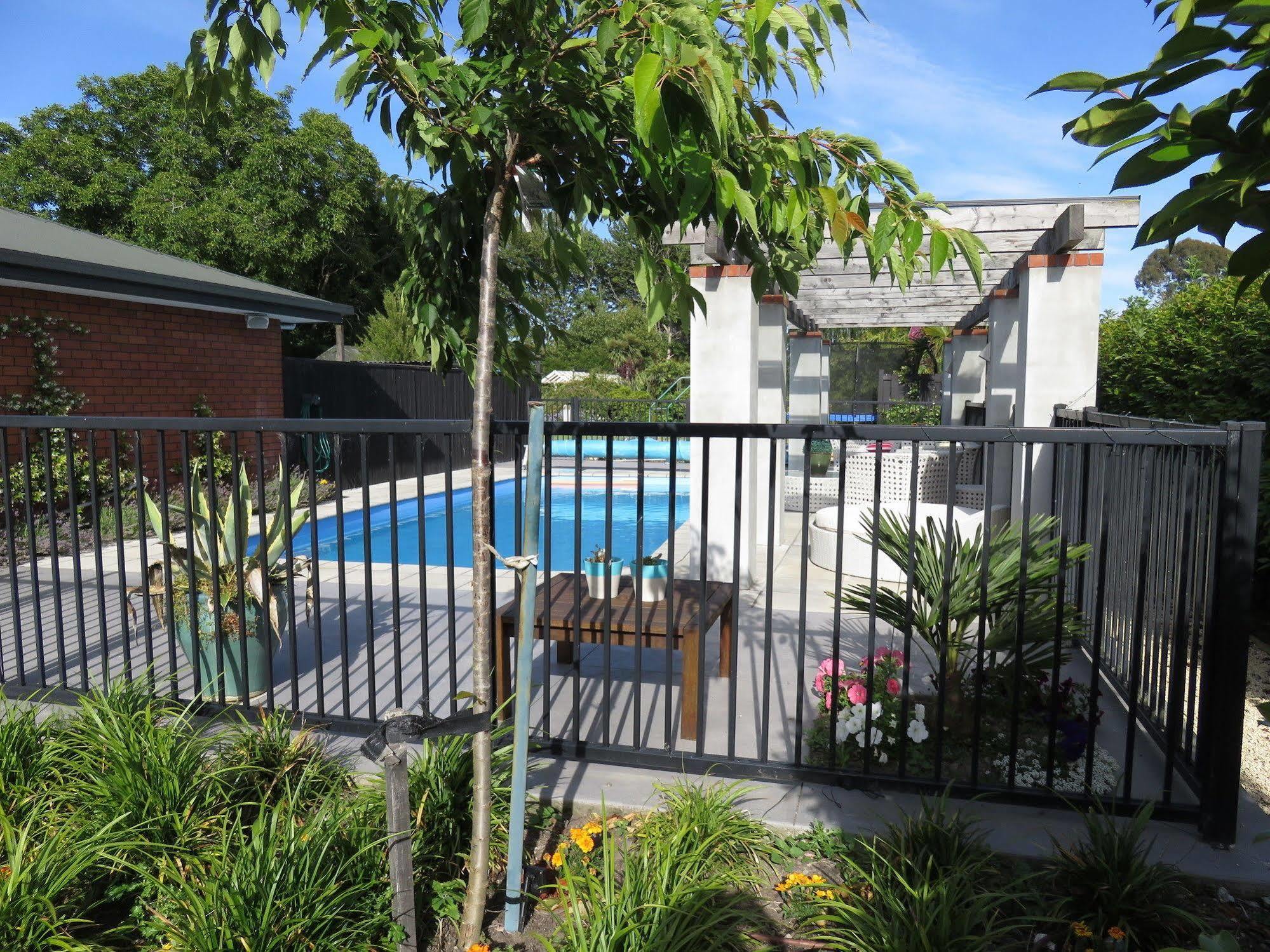 Maples On Harewood Bed & Breakfast Christchurch