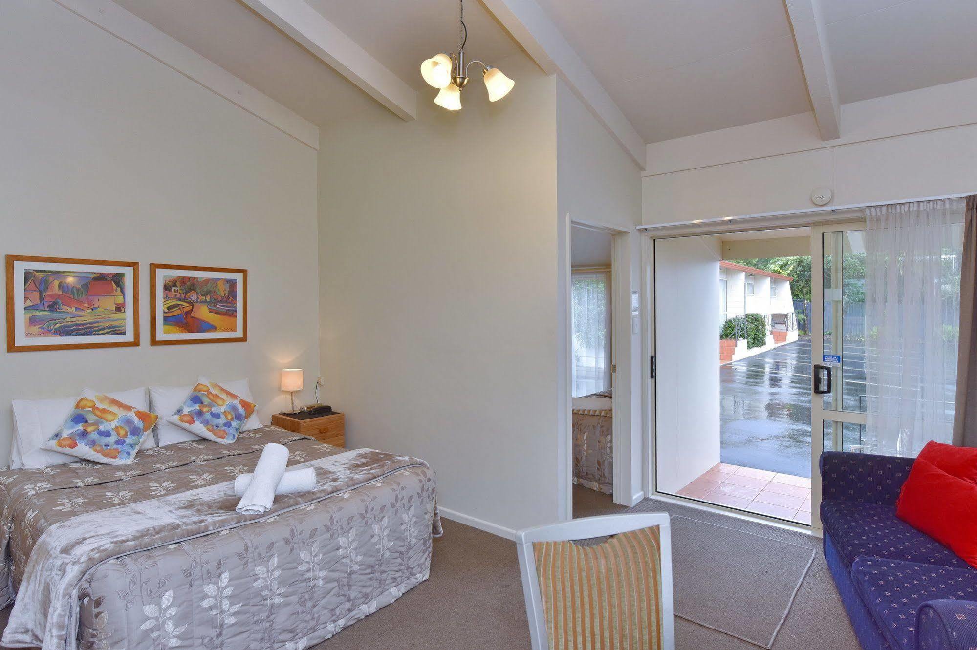 Motel Northcote Motor