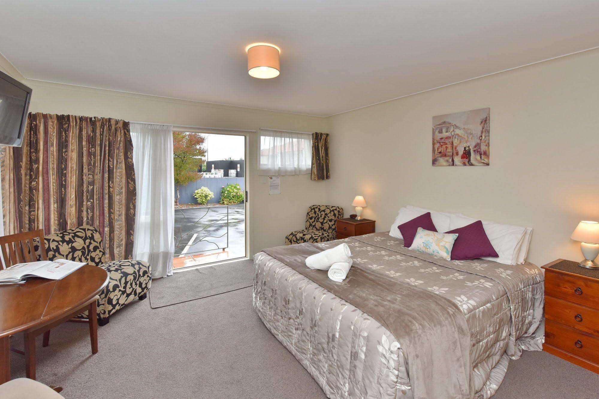 Northcote Motor Motel 3*