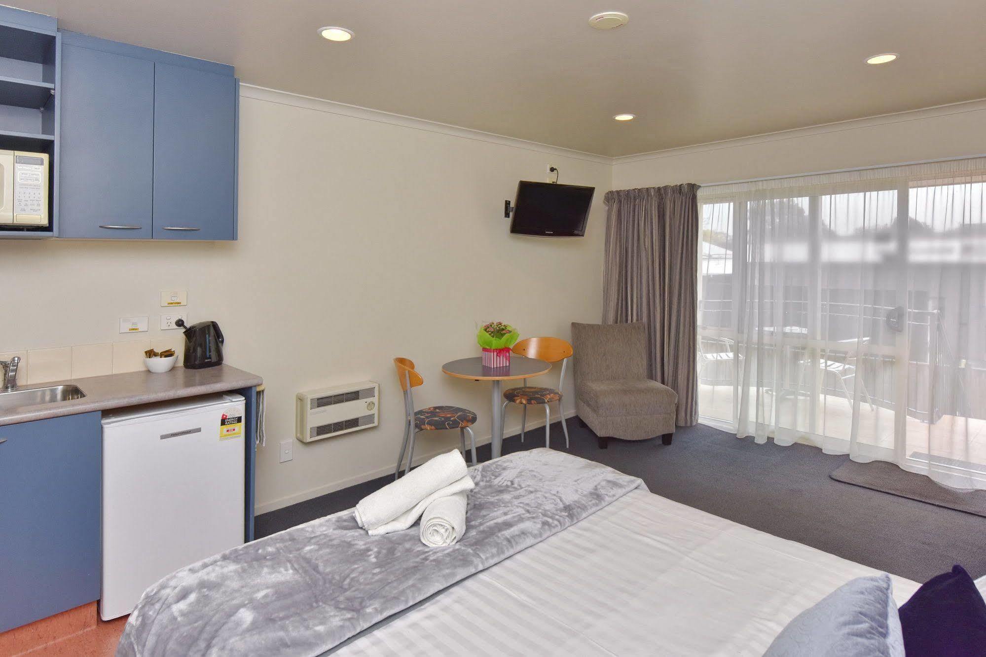 Northcote Motor Motel 3*