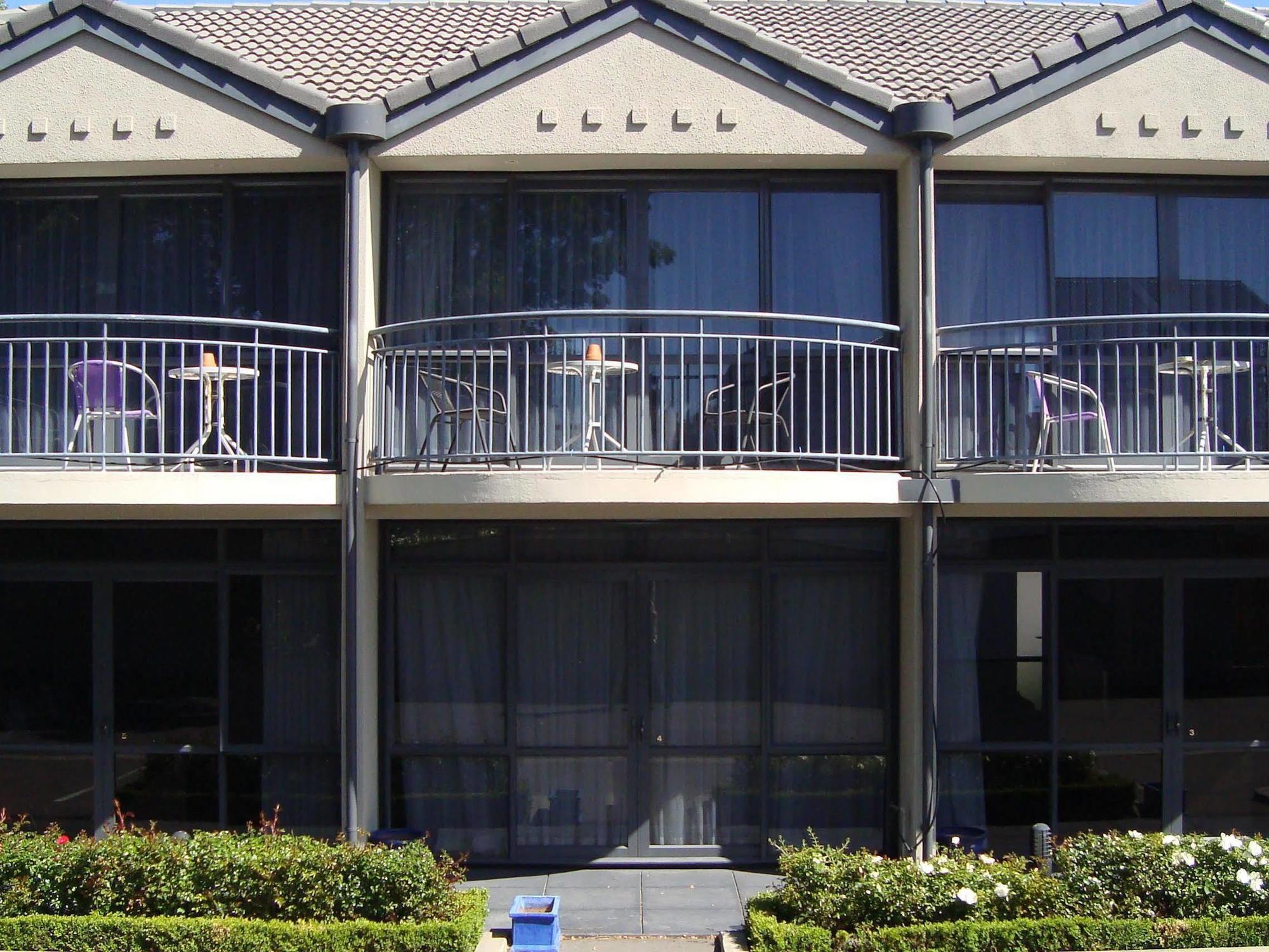 Azena & Motel Christchurch