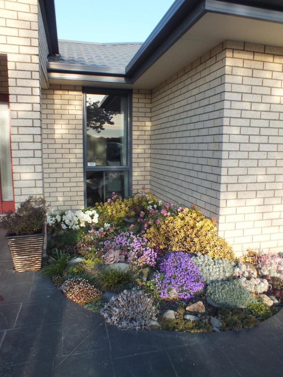 Holiday home Perfect Home, Stunning Gardens - Aidanfield Gardens Bellissimo Christchurch