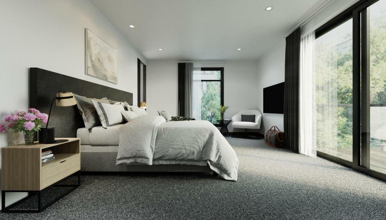 Whitewood Suites Inner City Luxury Hotel 5*