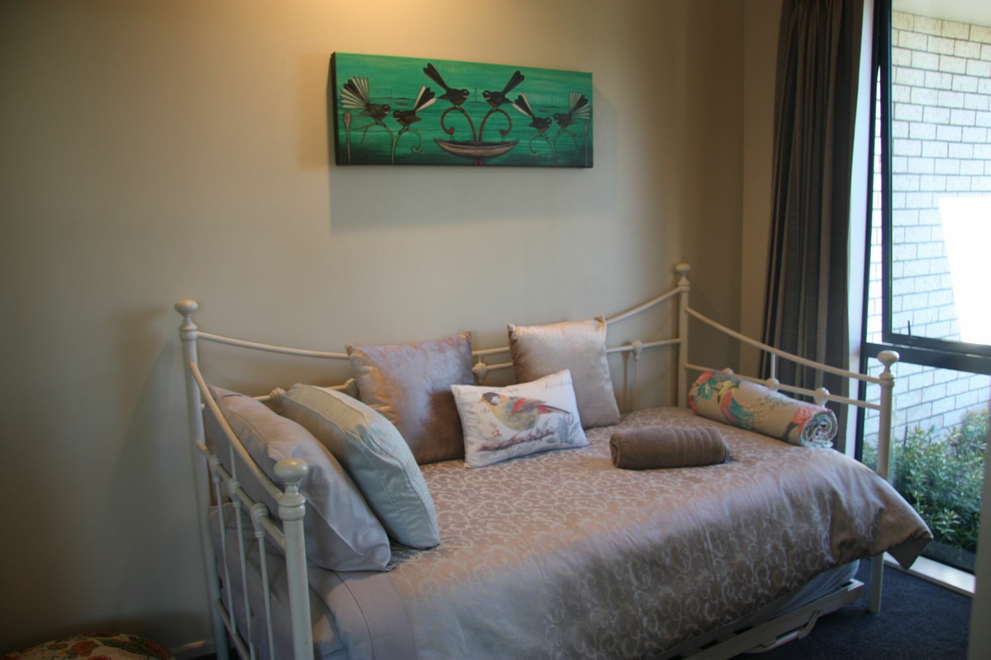 Perfect Home, Stunning Gardens - Aidanfield Gardens Bellissimo Christchurch