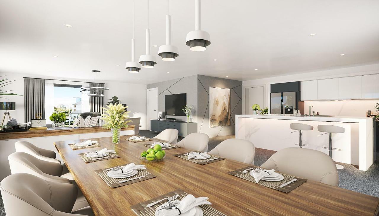Whitewood Suites Inner City Luxury 5*
